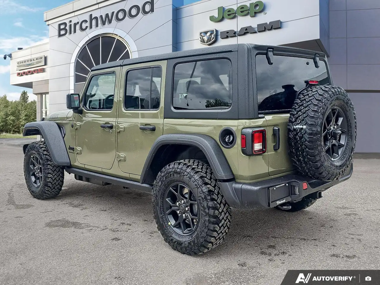 Jeep Wrangler снимка Jeep Wrangler