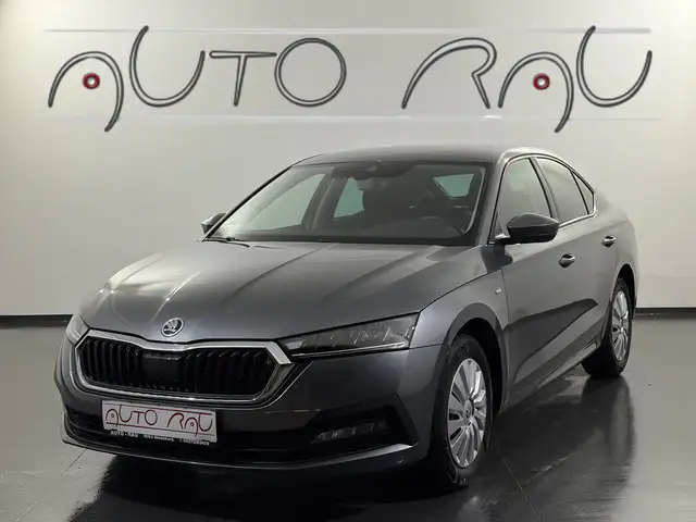 Skoda Octavia Limo. 2.0 TDI Clever *LED*NAVI*RFK*