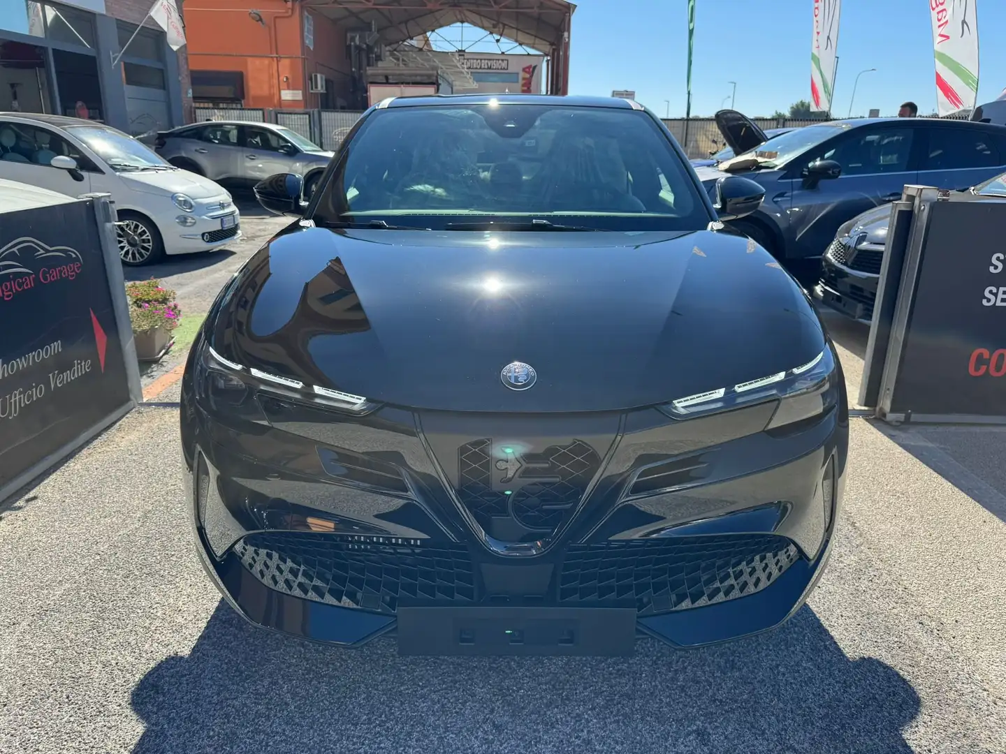 Alfa Romeo Junior Junior 1.2 ibrida Speciale 145cv edct6 Nero - 2