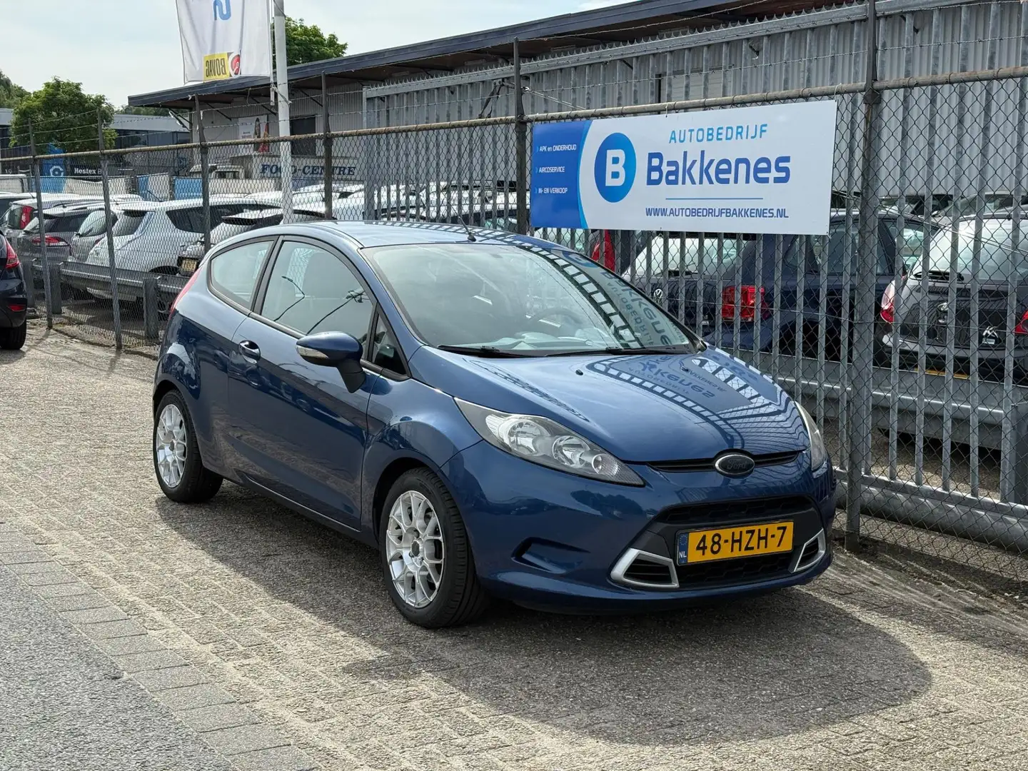 Ford Fiesta 1.4 Trend | Airco | Trekhaak Blauw - 1