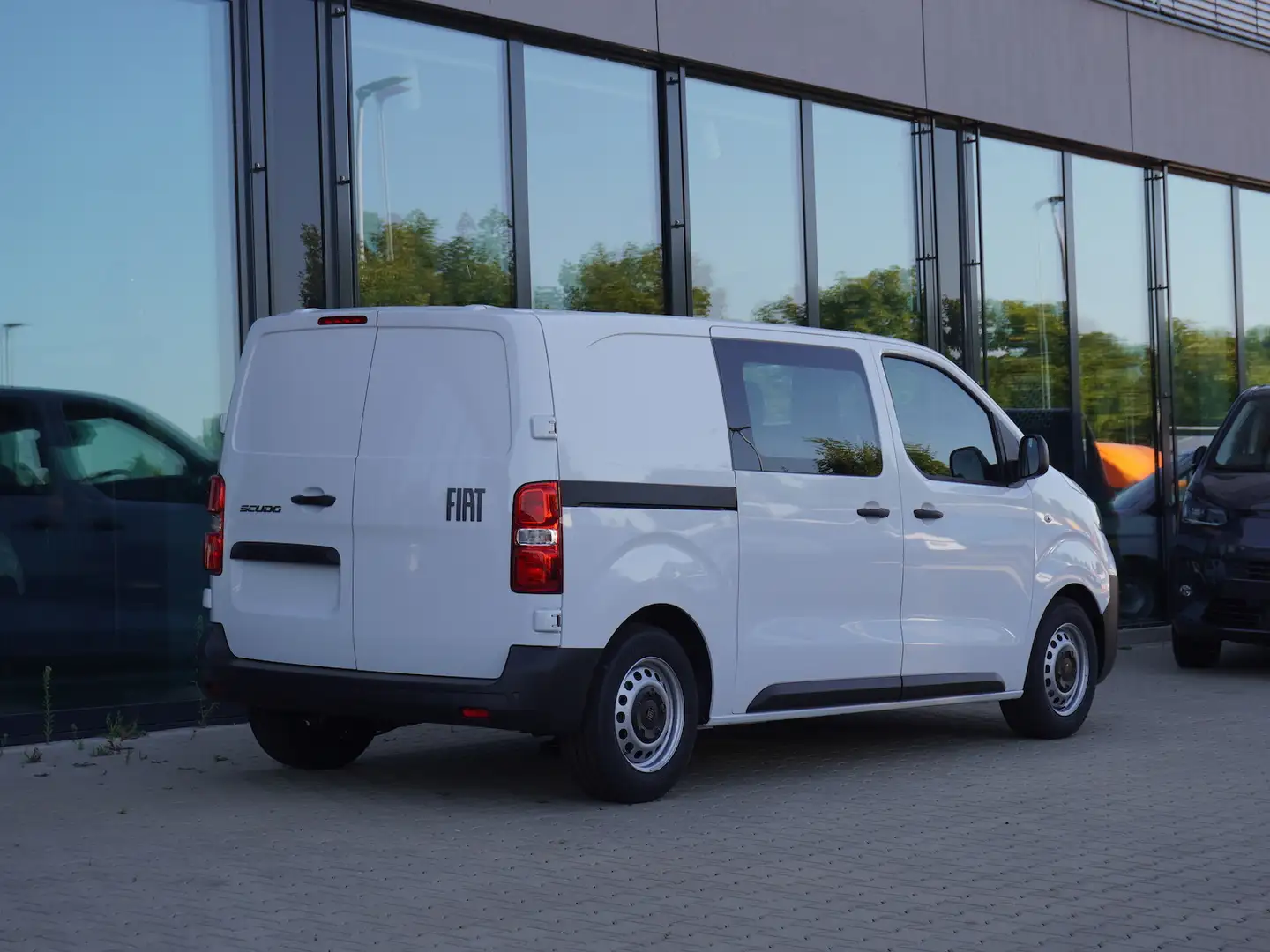 Fiat Scudo FlexCab L2 1.5 120 / 6-Sitzer Blanc - 2