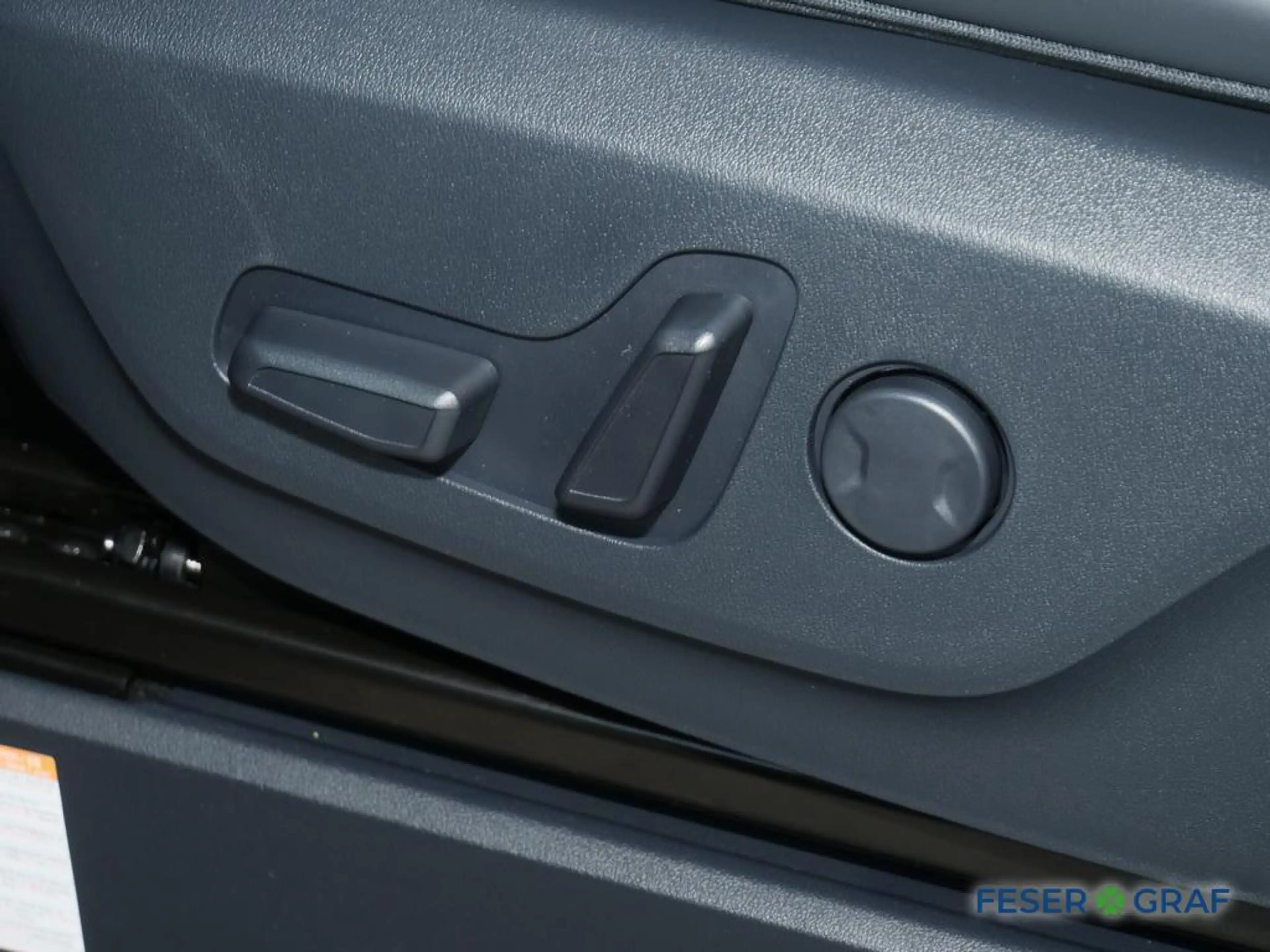 Kia PV5 Passenger 2-3-0 71.2 ELITE WP SMP PP SP AW — photo 8