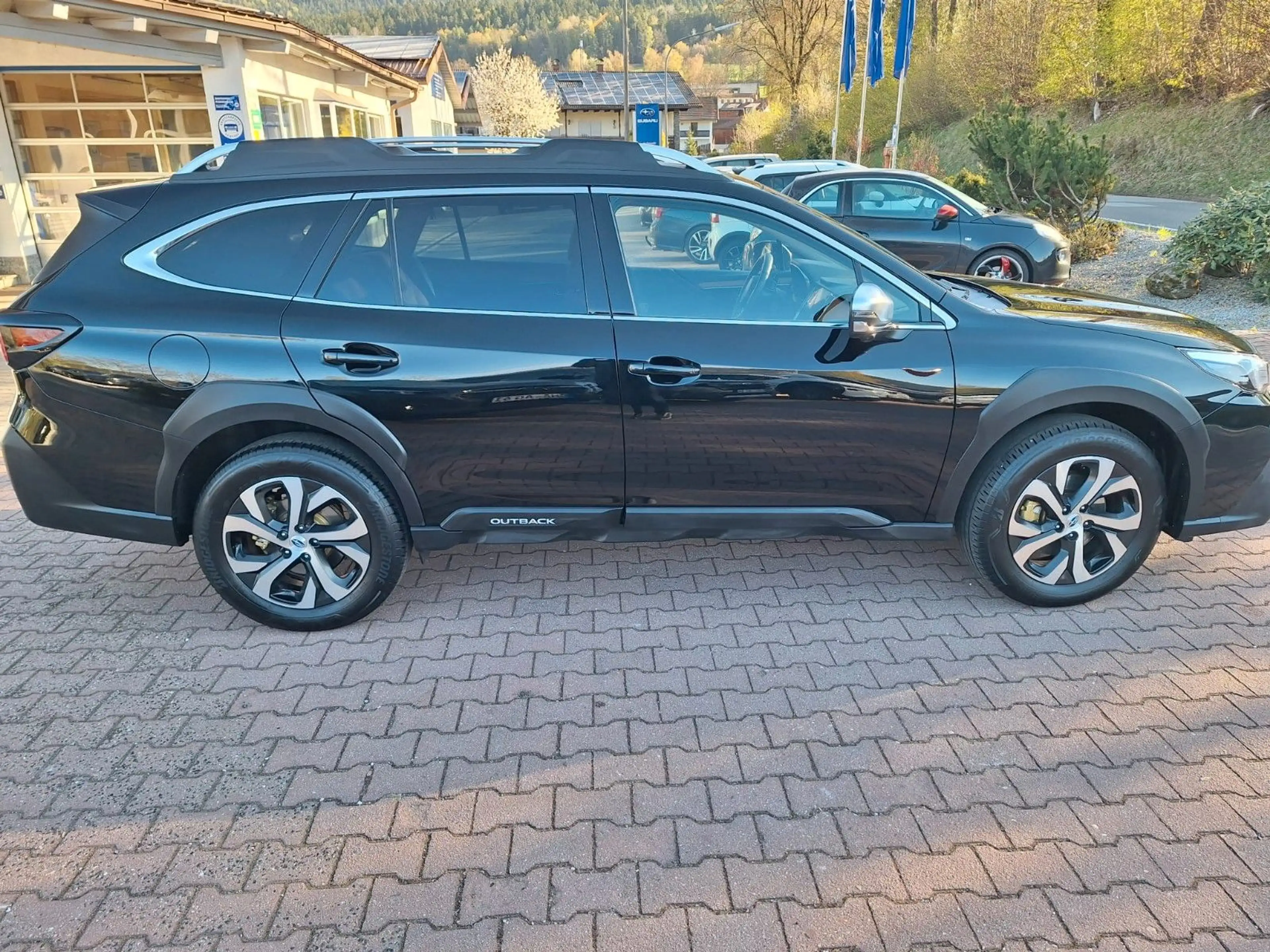 Subaru OUTBACK 2.5i Platinum Lineartronic — photo 5