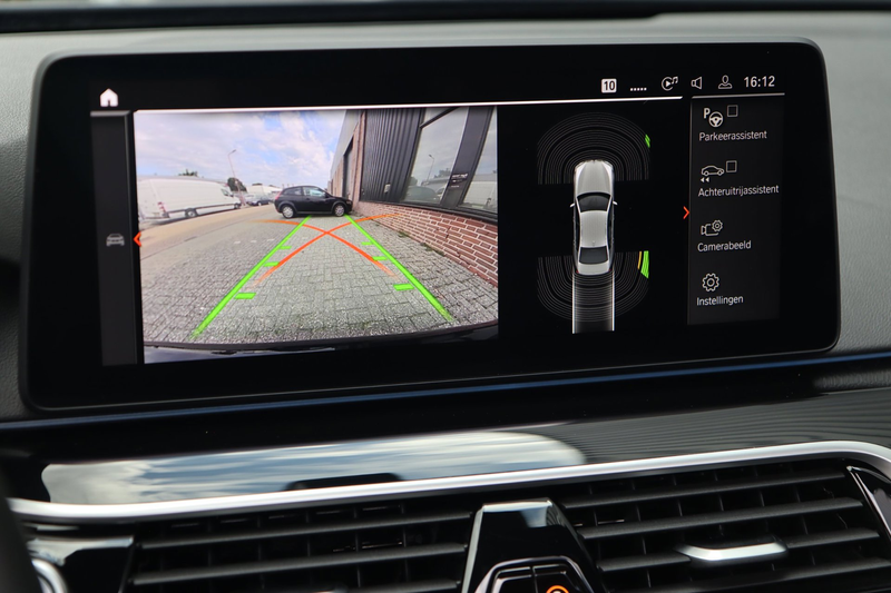 BMW 545 5-serie 545e xDrive M Sport / 50 Jahre / PANO / HK — photo 8