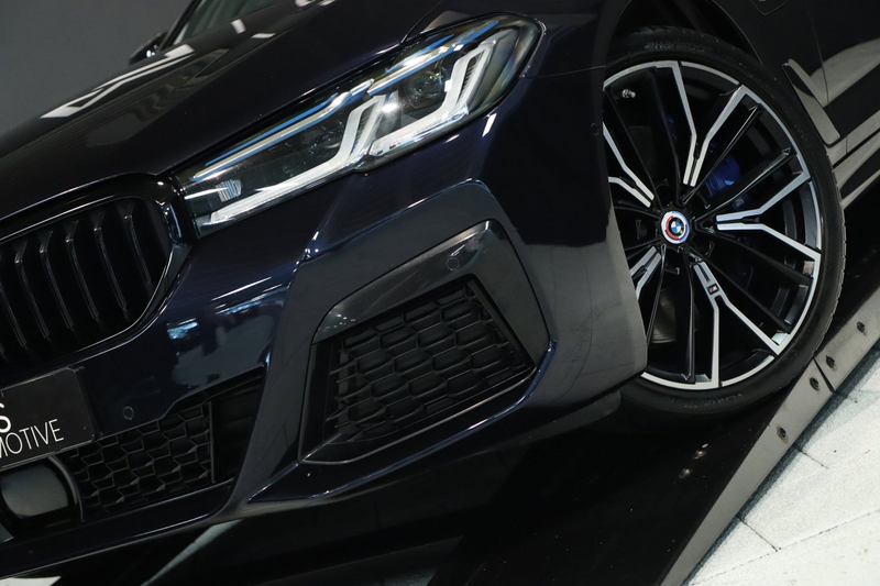 BMW 545 5-serie 545e xDrive M Sport / 50 Jahre / PANO / HK — photo 2
