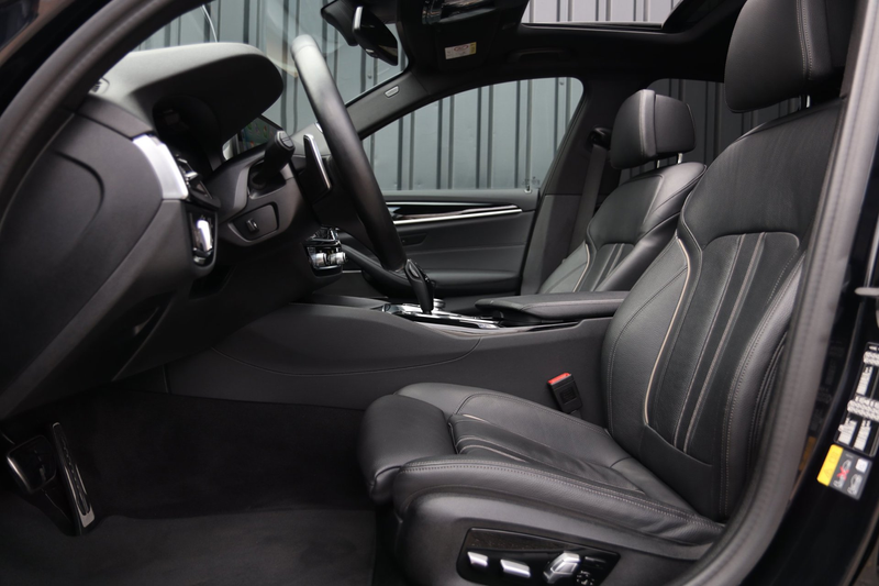 BMW 545 5-serie 545e xDrive M Sport / 50 Jahre / PANO / HK — photo 22
