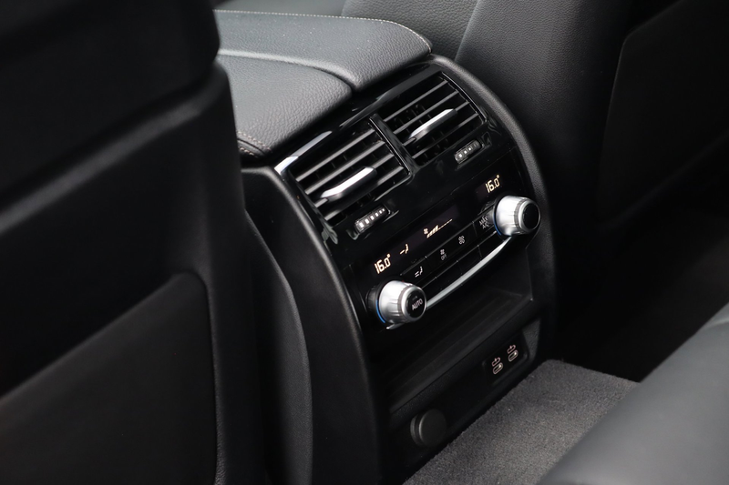BMW 545 5-serie 545e xDrive M Sport / 50 Jahre / PANO / HK — photo 27