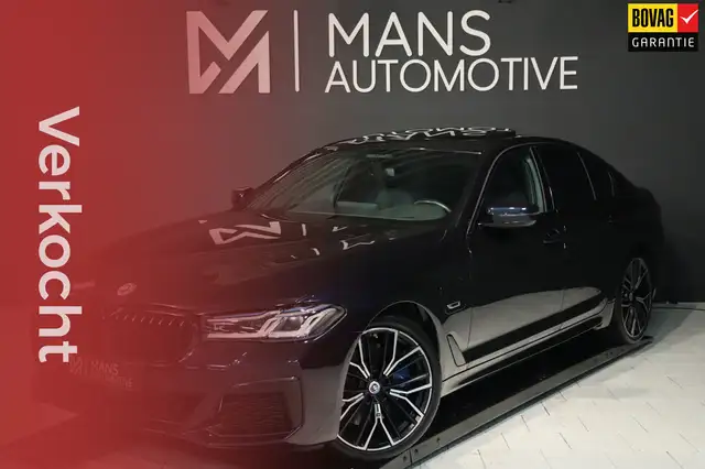 BMW 545 5-serie 545e xDrive M Sport / 50 Jahre / PANO / HK