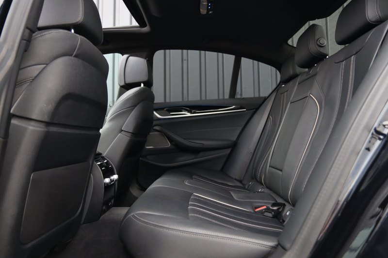 BMW 545 5-serie 545e xDrive M Sport / 50 Jahre / PANO / HK — photo 26