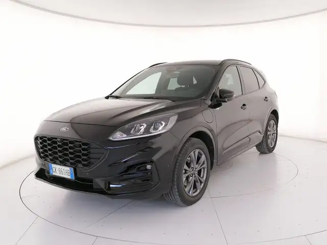 2022 Ford Kuga in White for sale