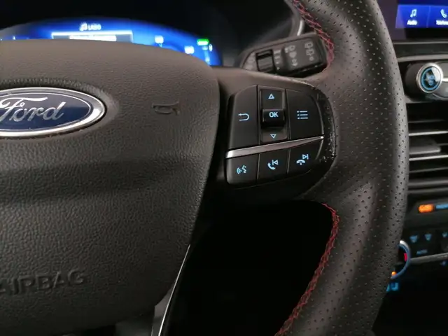 Ford Kuga view 25