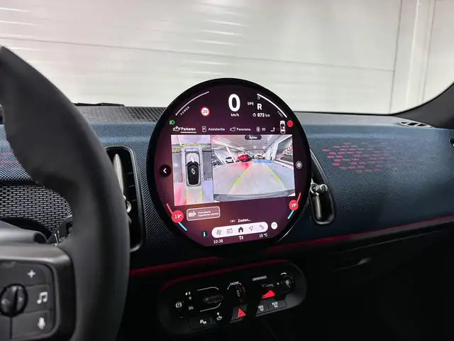 Mini Countryman view 13