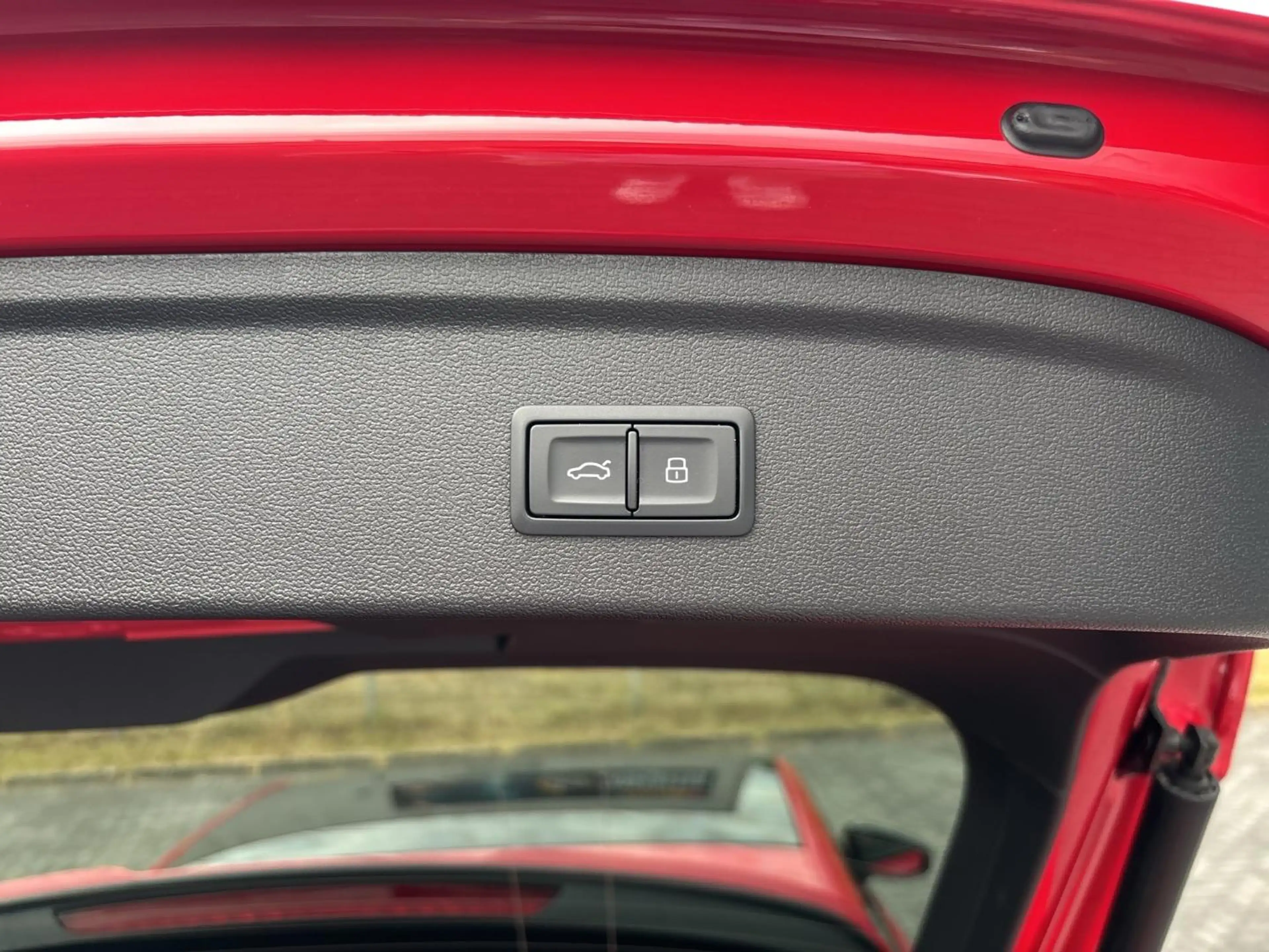 Audi S3 Sportback S3 Sportback 2.0 TFSI quattro S tronic MLED Pano — photo 14