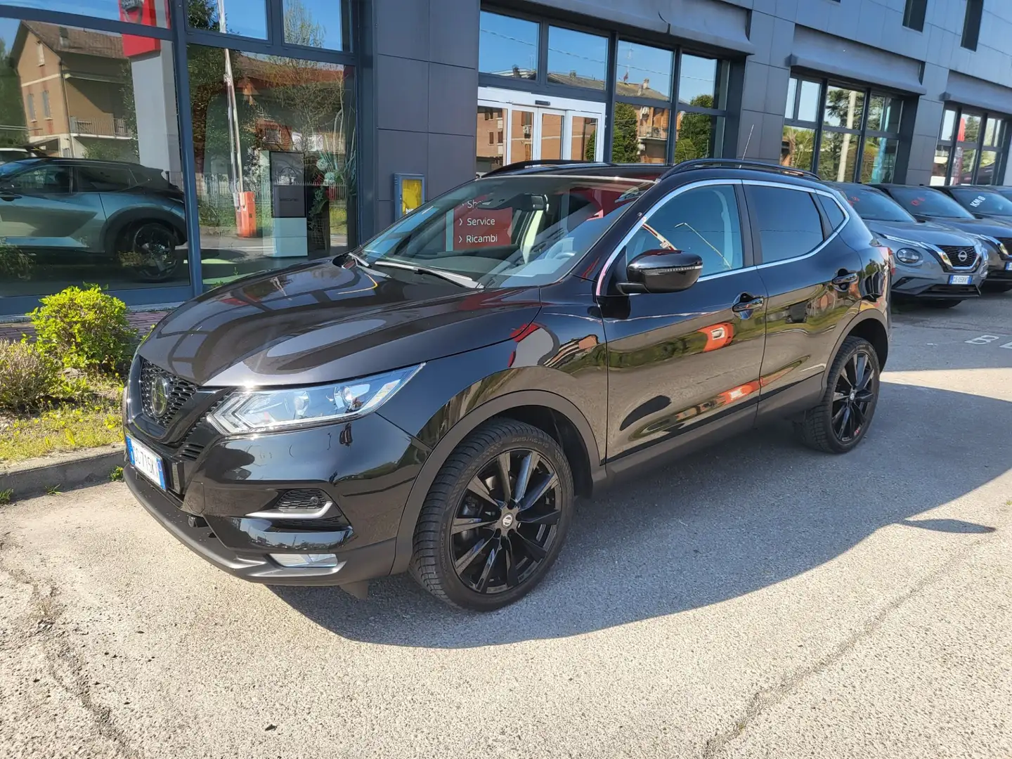 Nissan Qashqai 1.5 dci N-Tec Start 115cv dct Nero - 1