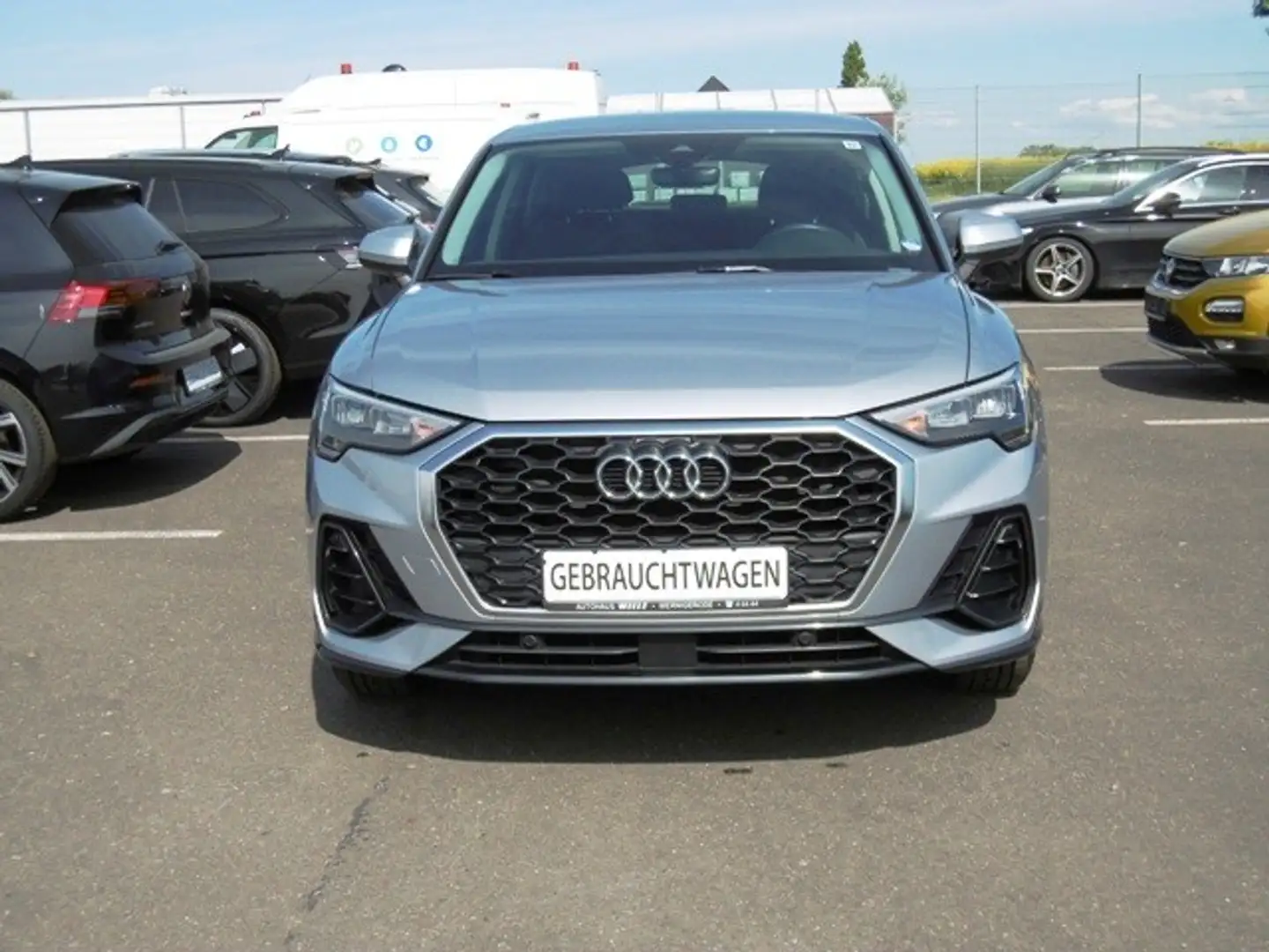 Audi Q3 35 TFSI Sportback Klima Navi Rückfahrkamera Plateado - 2