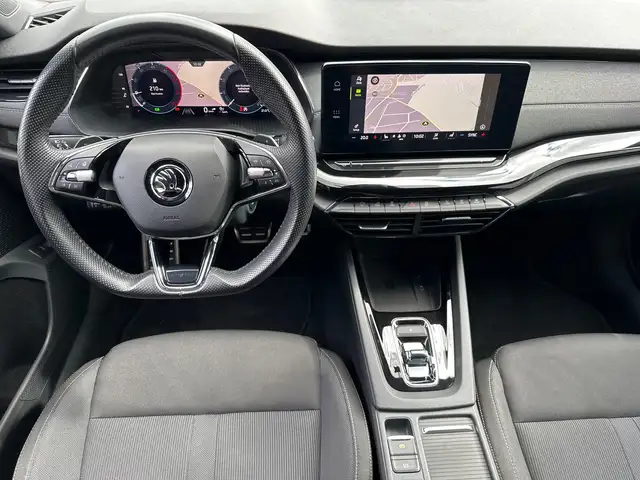 Skoda Octavia view 12