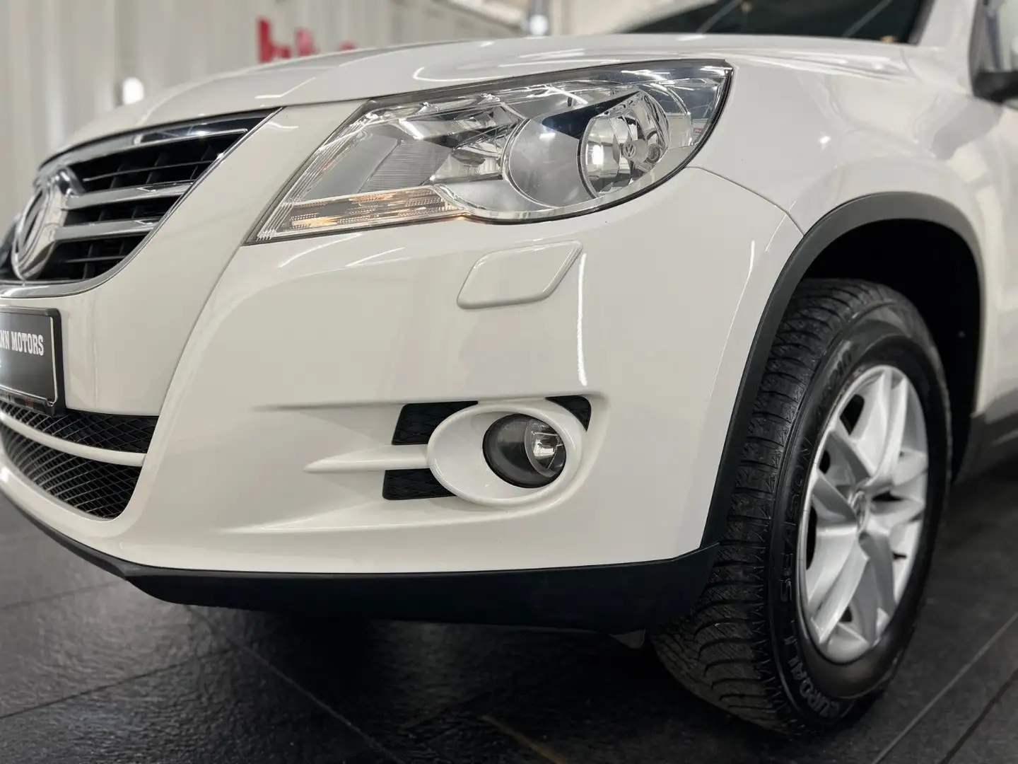 Volkswagen Tiguan 2.0 TSI Trend & Fun 4Motion/Temp/AHKschw. Weiß - 2