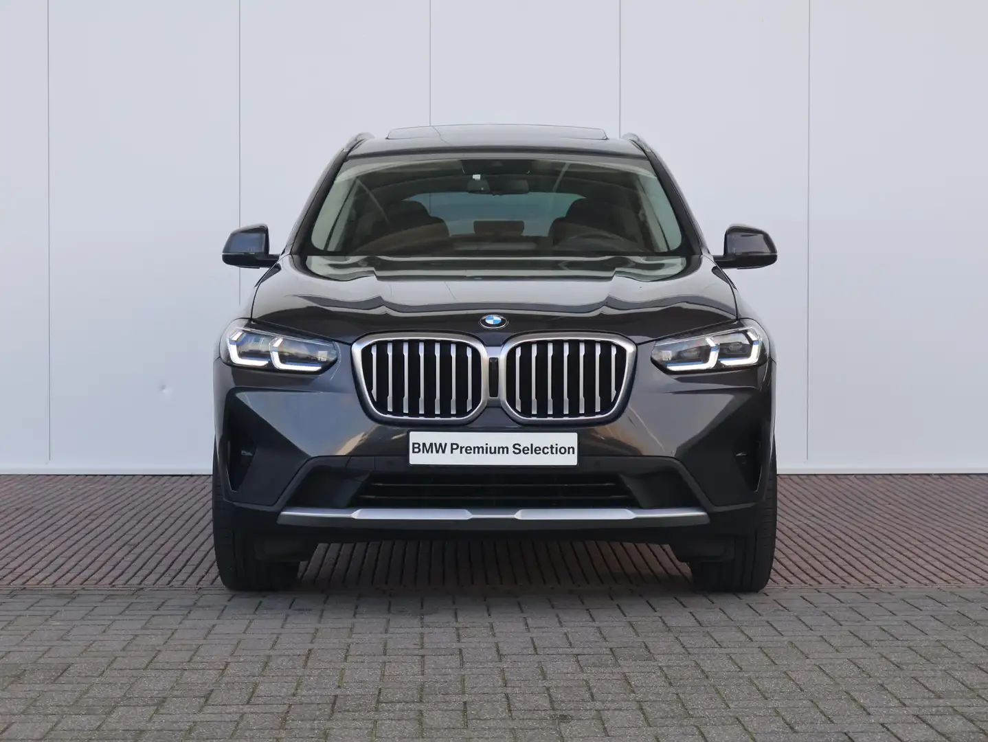 BMW X3 xDrive30i High Executive Luxuryline / Head Up Disp Grijs - 2