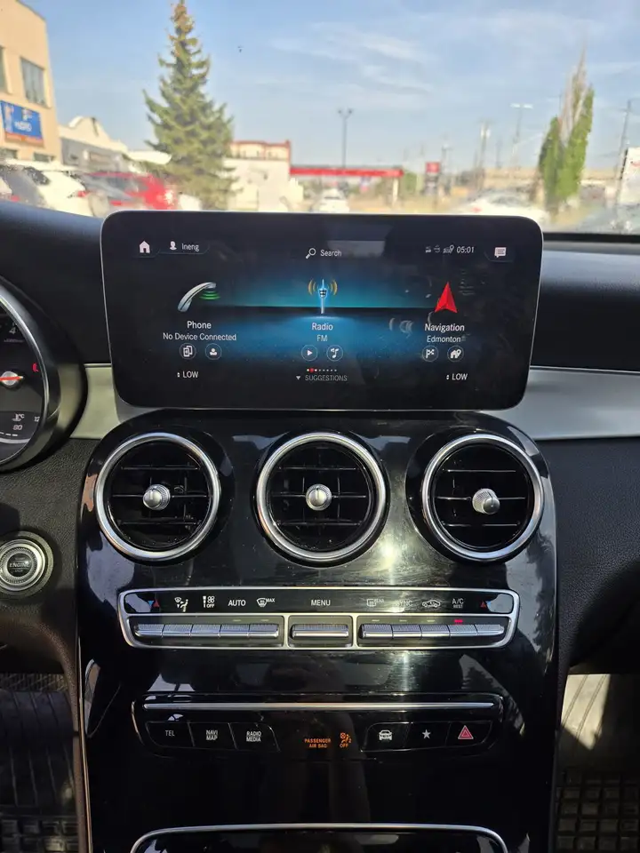 Mercedes-Benz GLC снимка Mercedes-Benz GLC