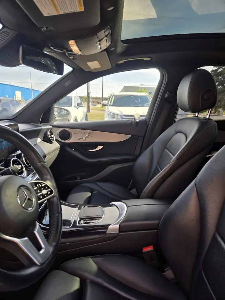 Mercedes-Benz GLC снимка Mercedes-Benz GLC