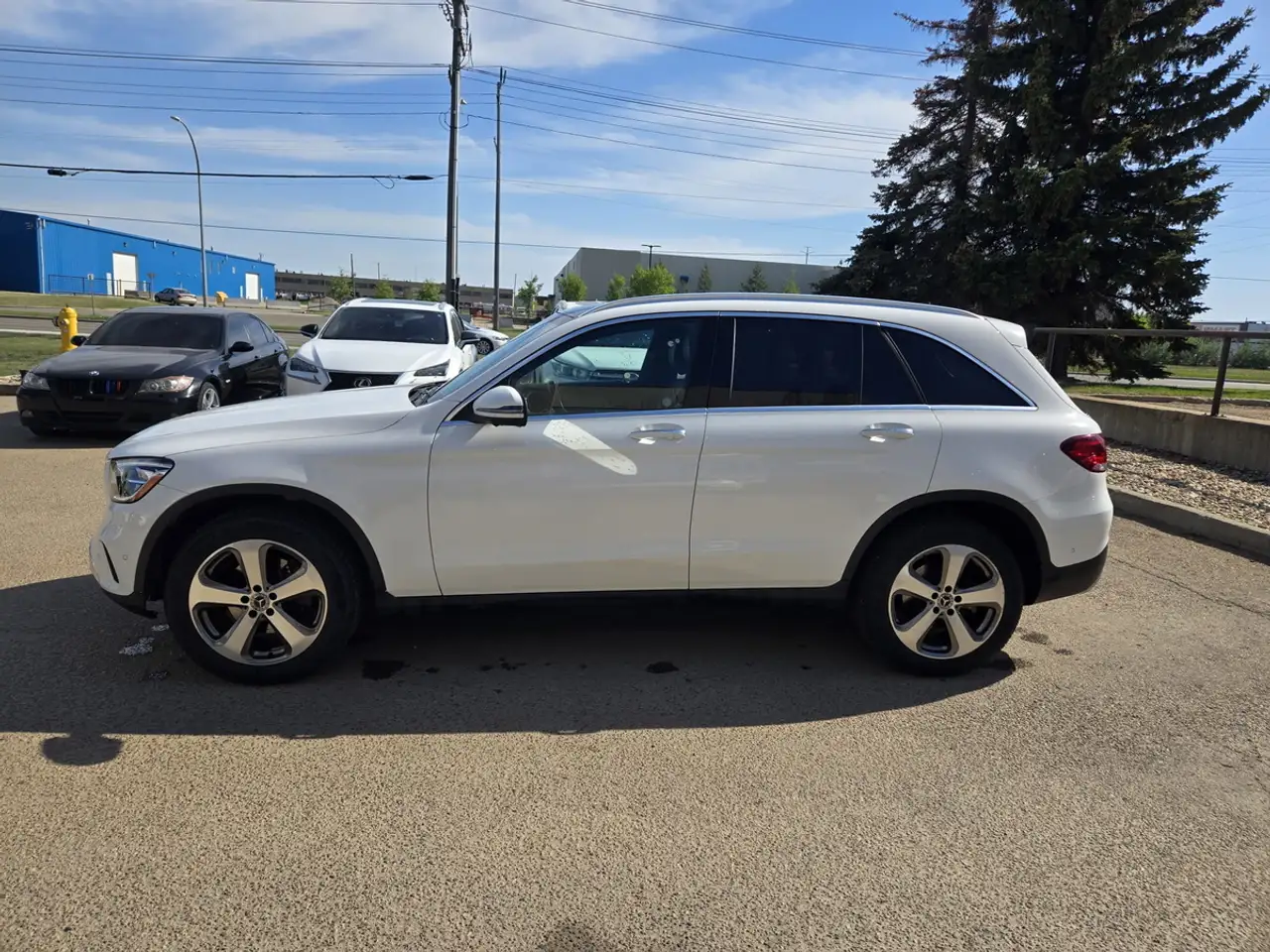 Mercedes-Benz GLC снимка Mercedes-Benz GLC