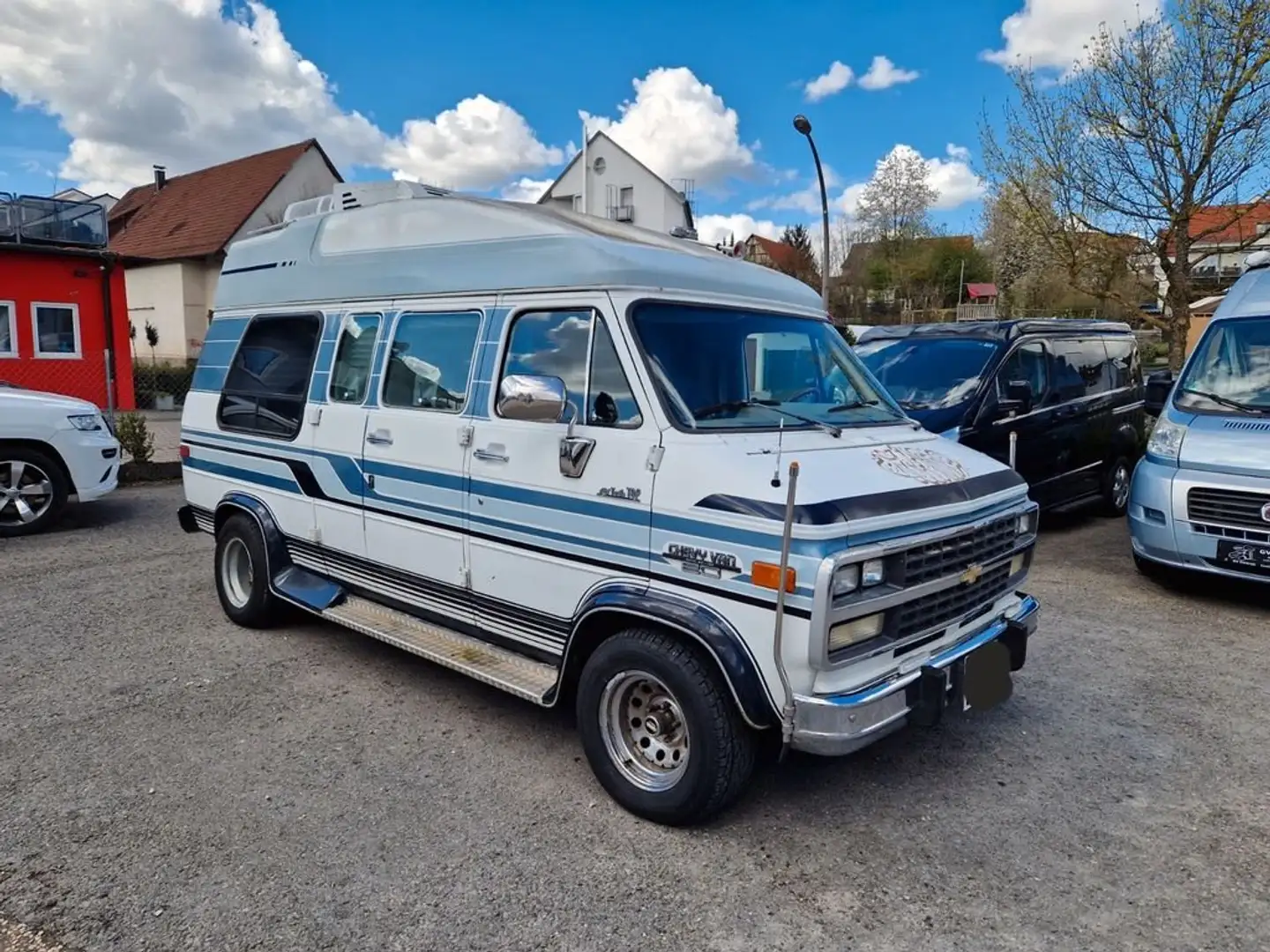 Chevrolet Chevy Van G 20 Turtle TOP Weiß - 1
