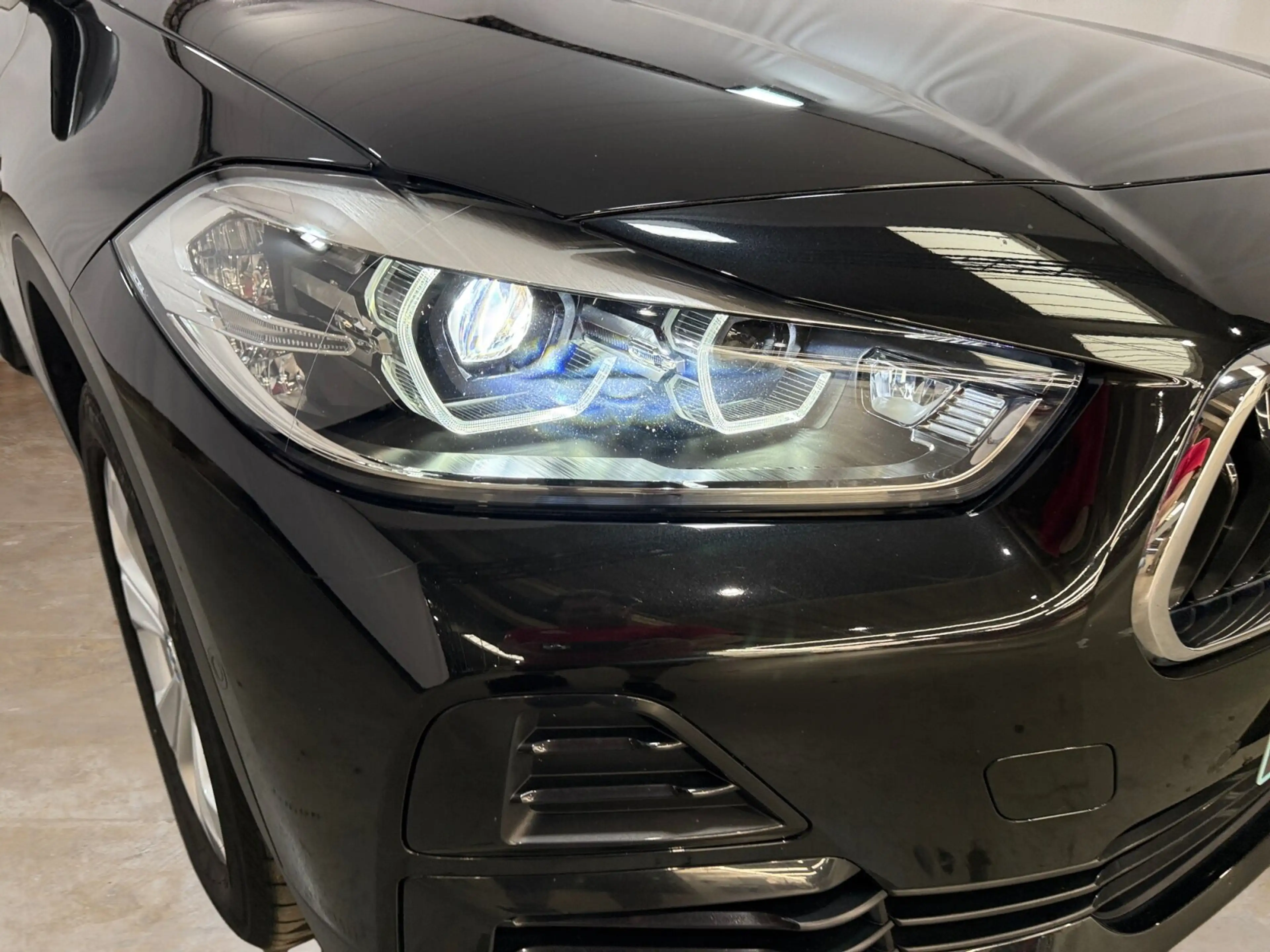 BMW X2 xDrive25e PHEV ** Navi/Carplay | HUD | Camera — photo 4