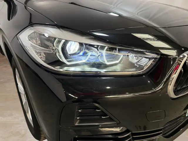 BMW X2 view 4