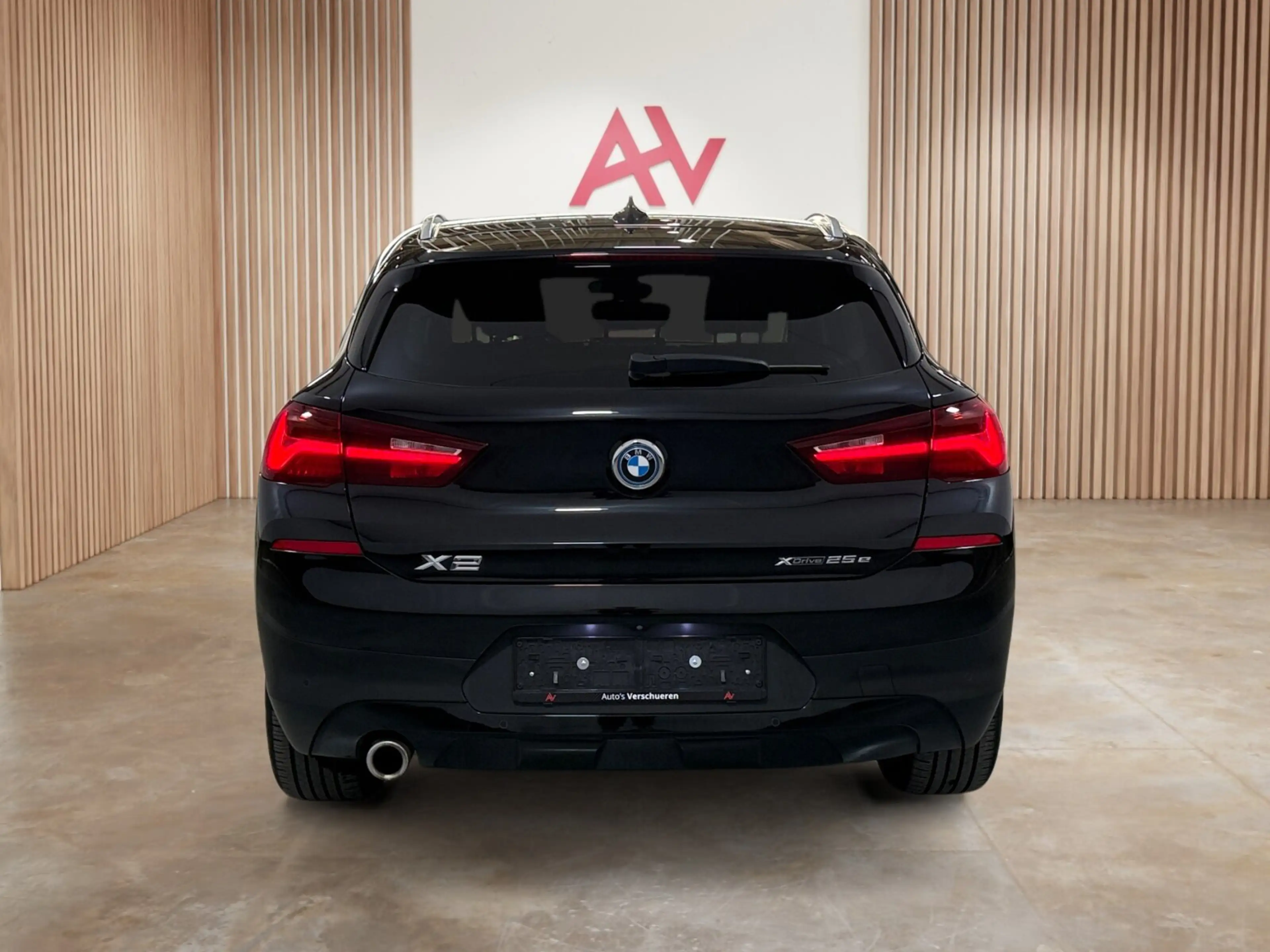 BMW X2 xDrive25e PHEV ** Navi/Carplay | HUD | Camera — photo 7