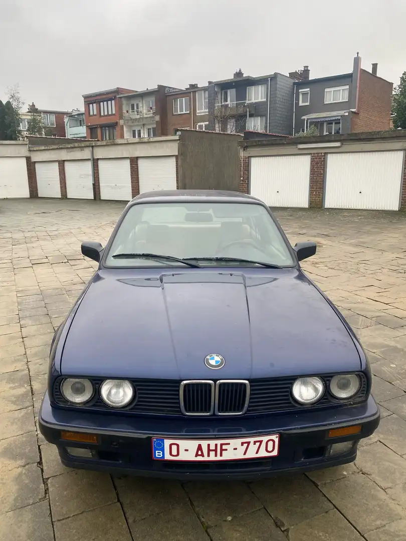 BMW 325 e30 325xi Blau - 2