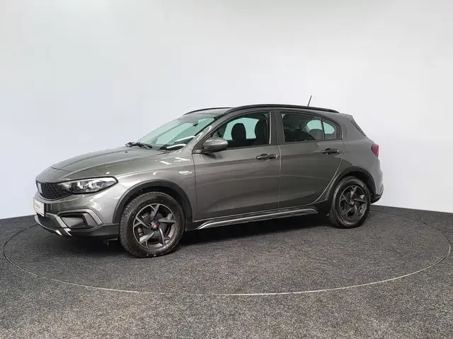 Fiat Tipo Cross 1.5 Hybrid | 2022 | 61.738 km | Automaat | Camera | CarPlay | Cruise | Lane Assist | TopDeal!