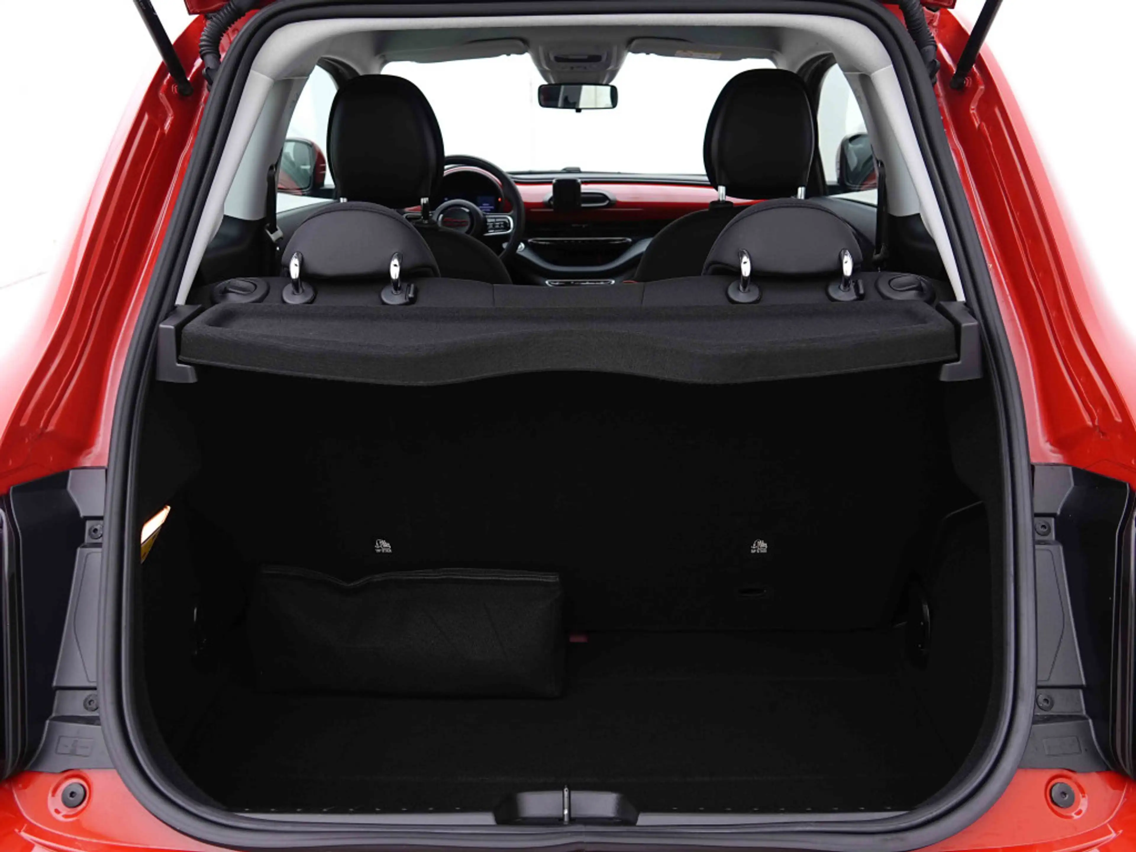 Fiat 500e 23.8 kWh 95 EV AIRCO — photo 6