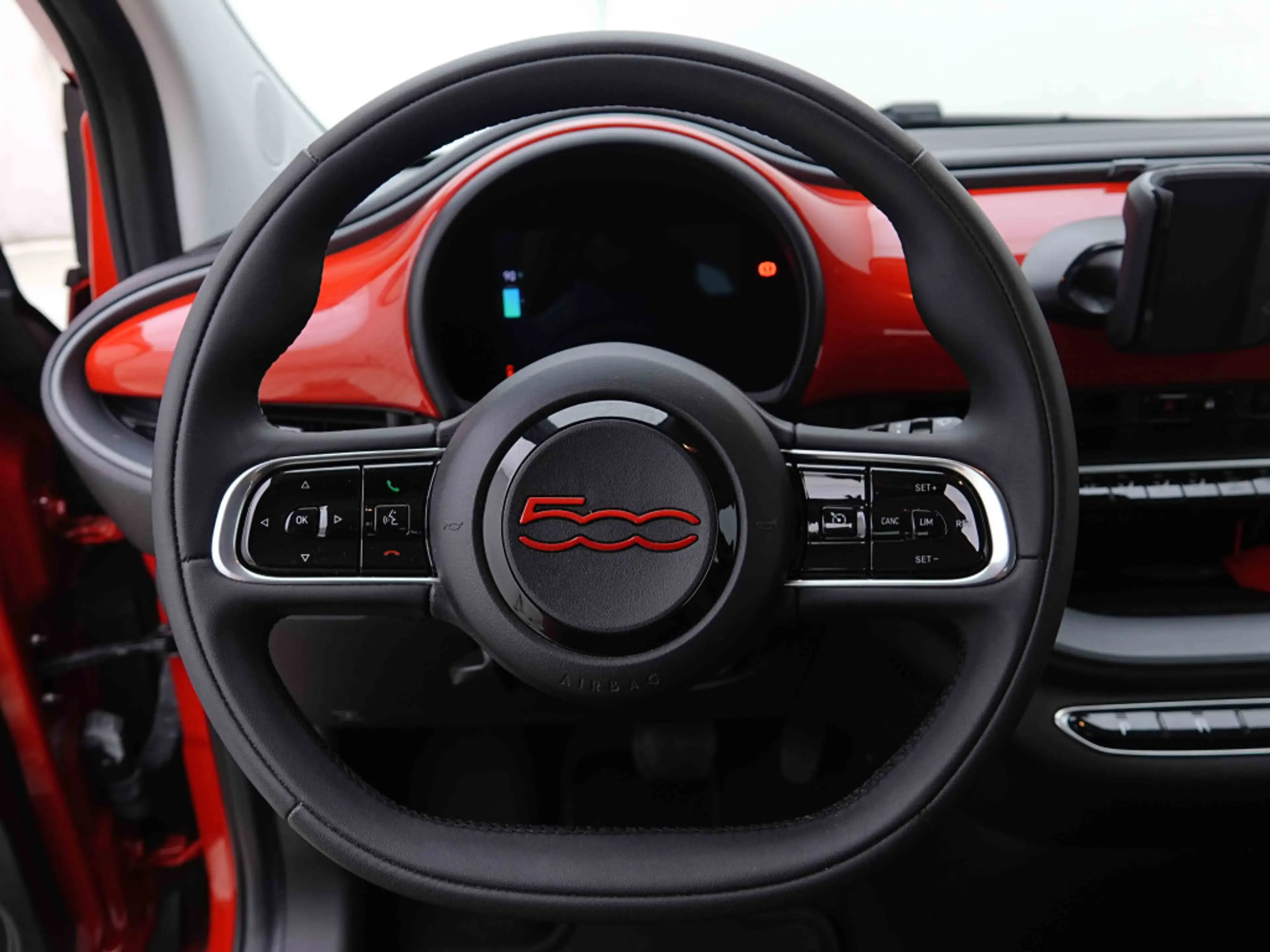 Fiat 500e 23.8 kWh 95 EV AIRCO — photo 9