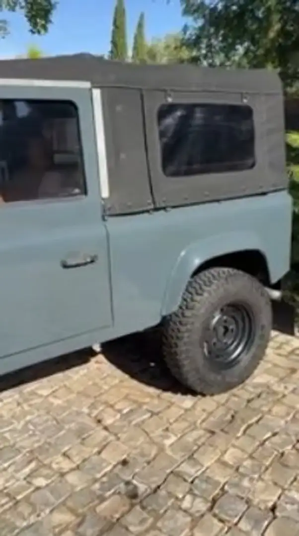 Land Rover Defender Defender 110TDI Techo Duro Comercial SW Gris - 2