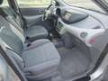 Nissan Almera Tino Basis Plateado - thumbnail 13