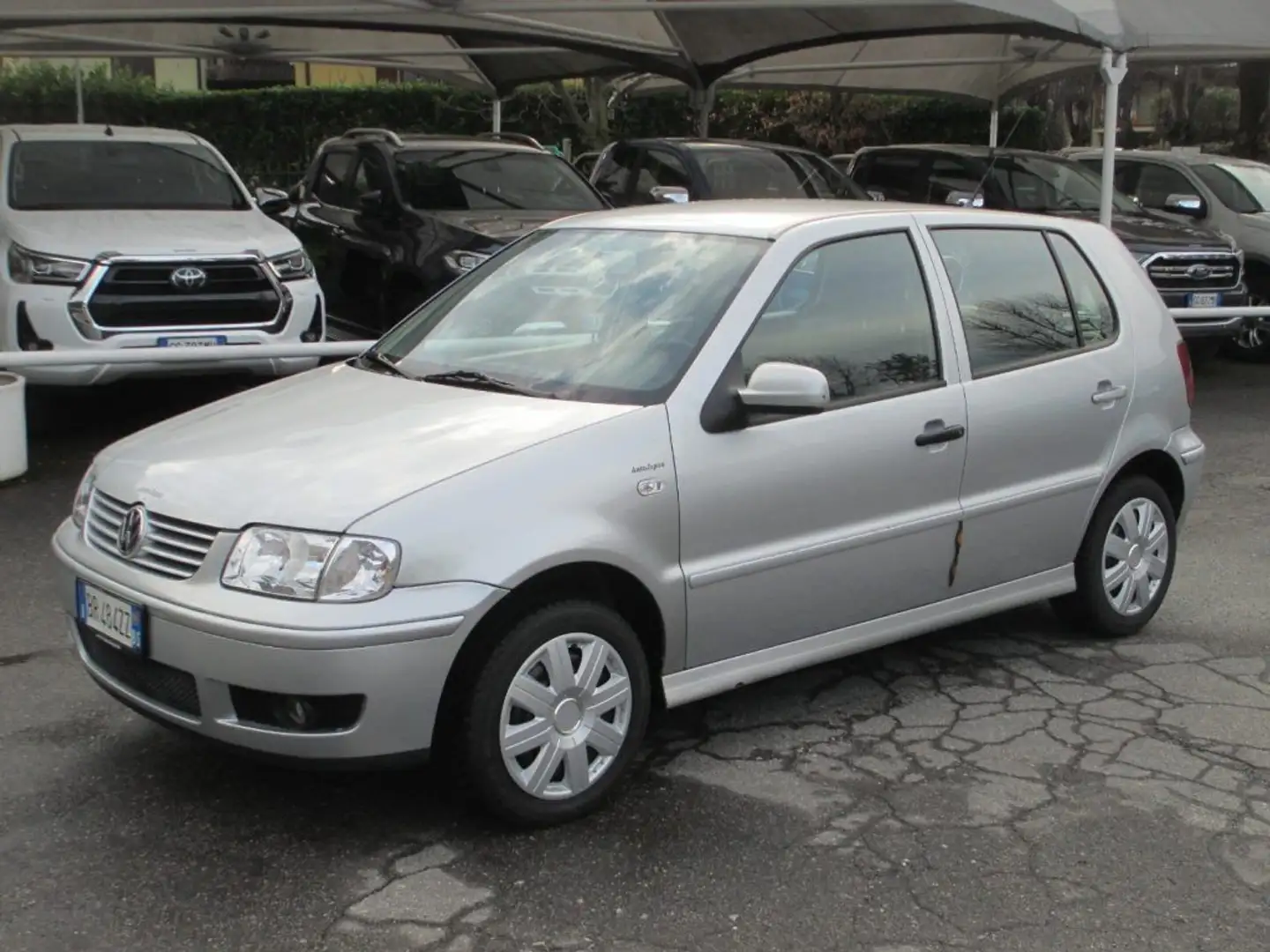 Volkswagen Polo OK NEOPATENTATI !!!1.4 TDI cat 5 porte Comfortline Argento - 1