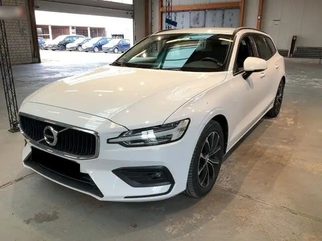 Volvo V60 D4 AUT | MOMENTUM | LED | KAM [GARANTIE]