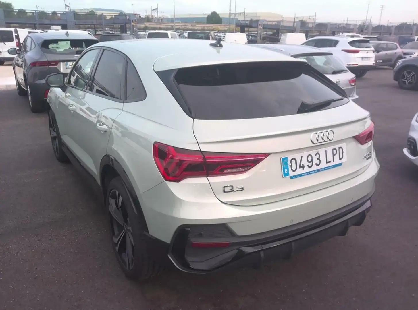 Audi Q3 40 TDI 140kW S tronic Quattro Black Line Grigio - 2