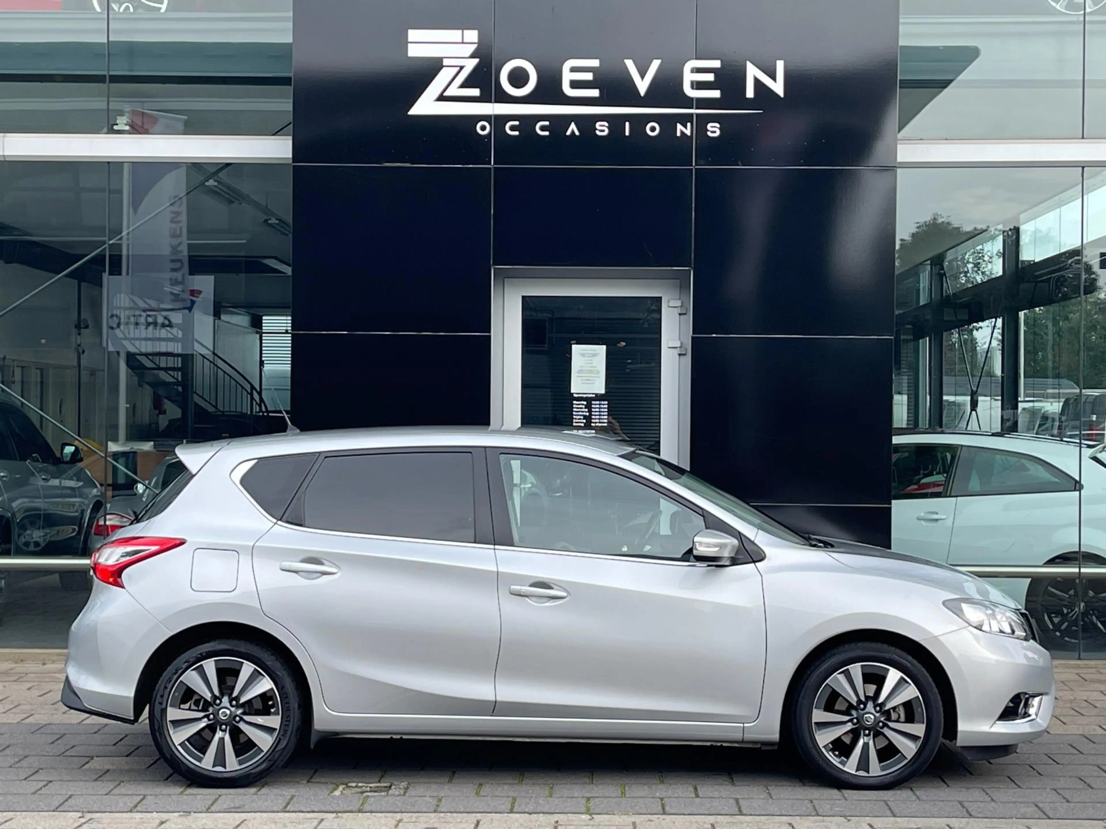 Nissan Pulsar 1.2 DIG-T Connect Edition Nieuwe Distr. Ketting!! — photo 8