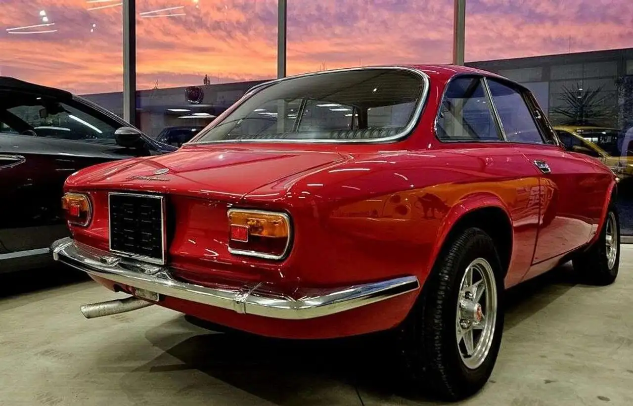 Alfa Romeo GT Junior 1300, foto 3