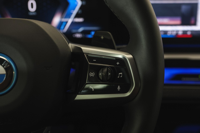 BMW 550 5 Serie 550e xDrive M Sport Automaat / Trekhaak / — photo 15
