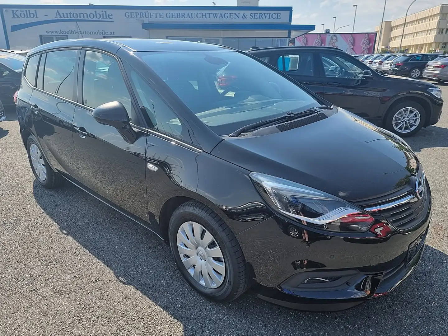 Opel Zafira 1,6 CDTI BlueInjection Edition Schwarz - 1
