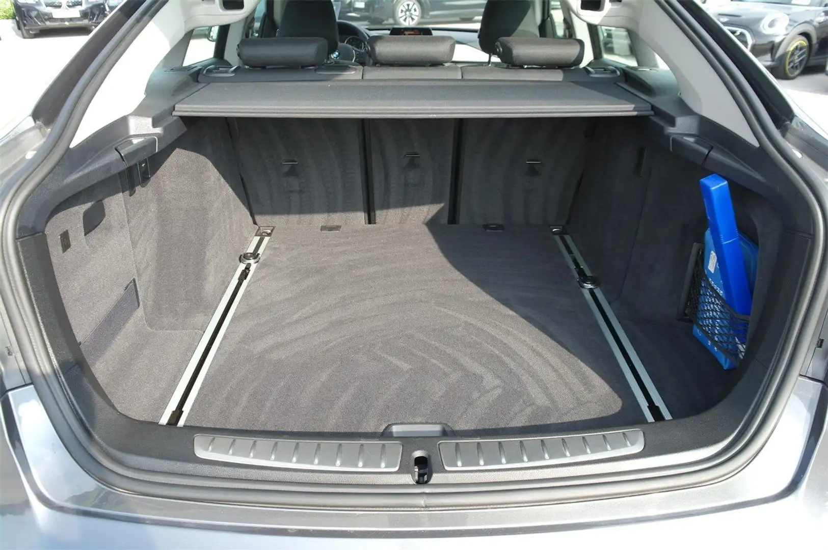 BMW 318 d Gran Turismo Grau - 2