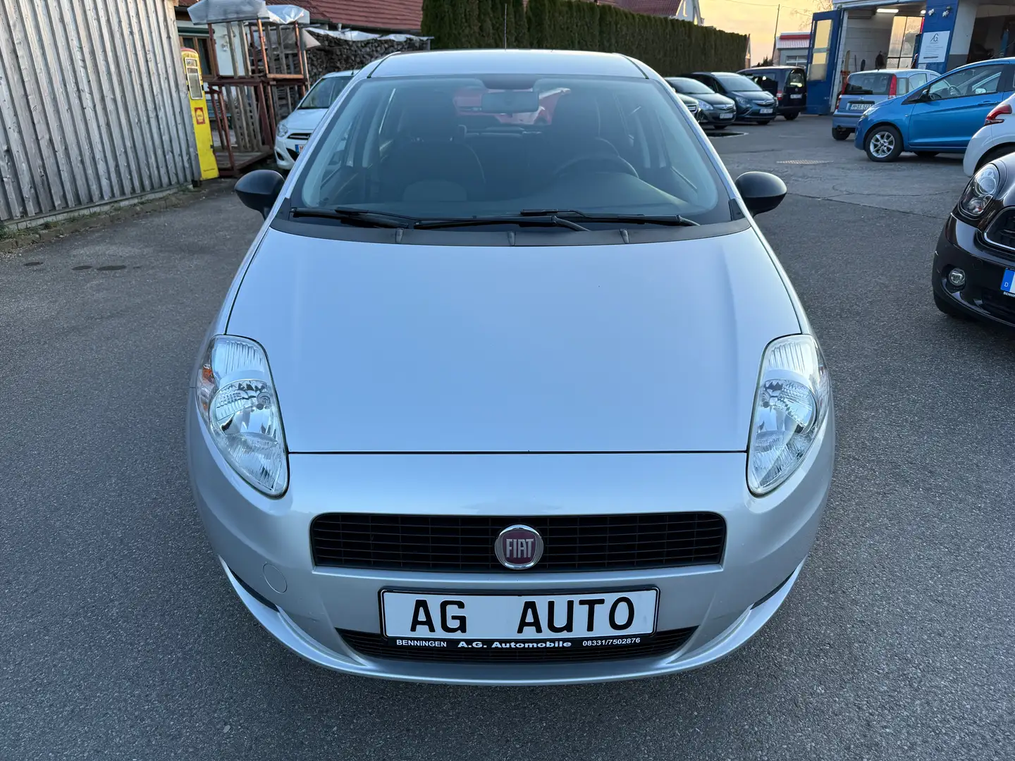 Fiat Grande Punto + Garantie Klima TÜV + Service NEU Gris - 2