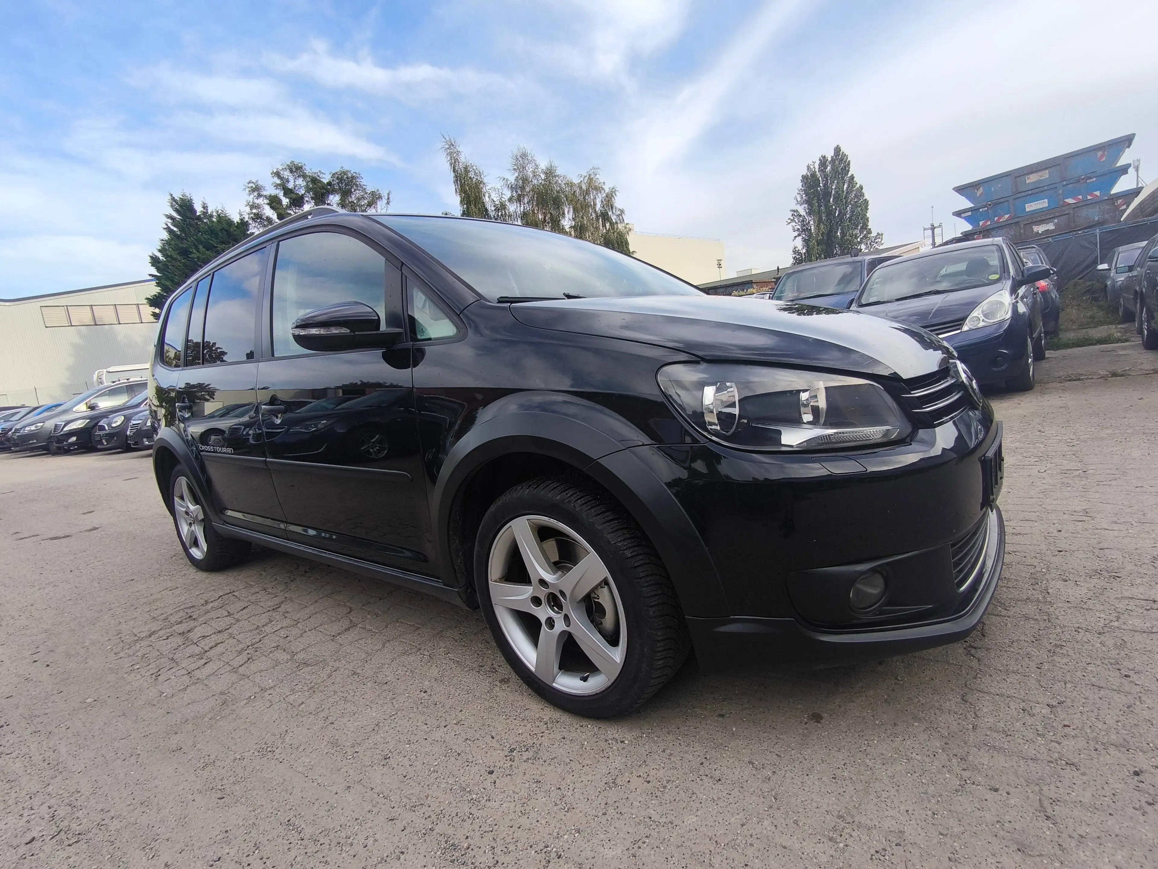 Volkswagen Cross Touran CrossTouran 1.4 TSI/ Automatik/TÜV NEU/GARANTIE/LEDER/PANORAMA — photo 3