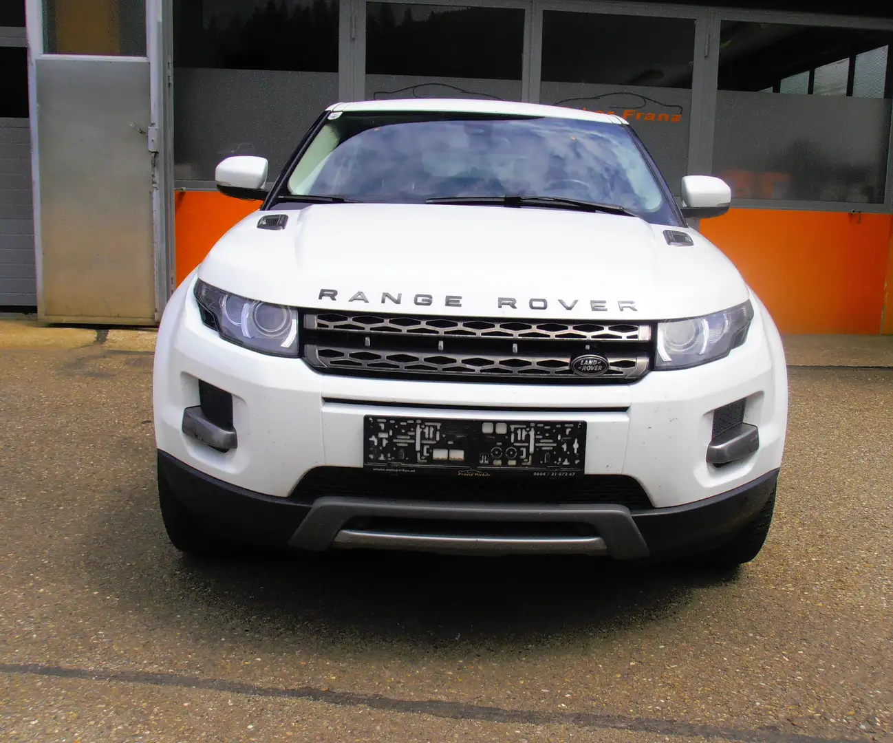 Land Rover Range Rover Evoque Pure 2,2 TD4 Weiß - 2
