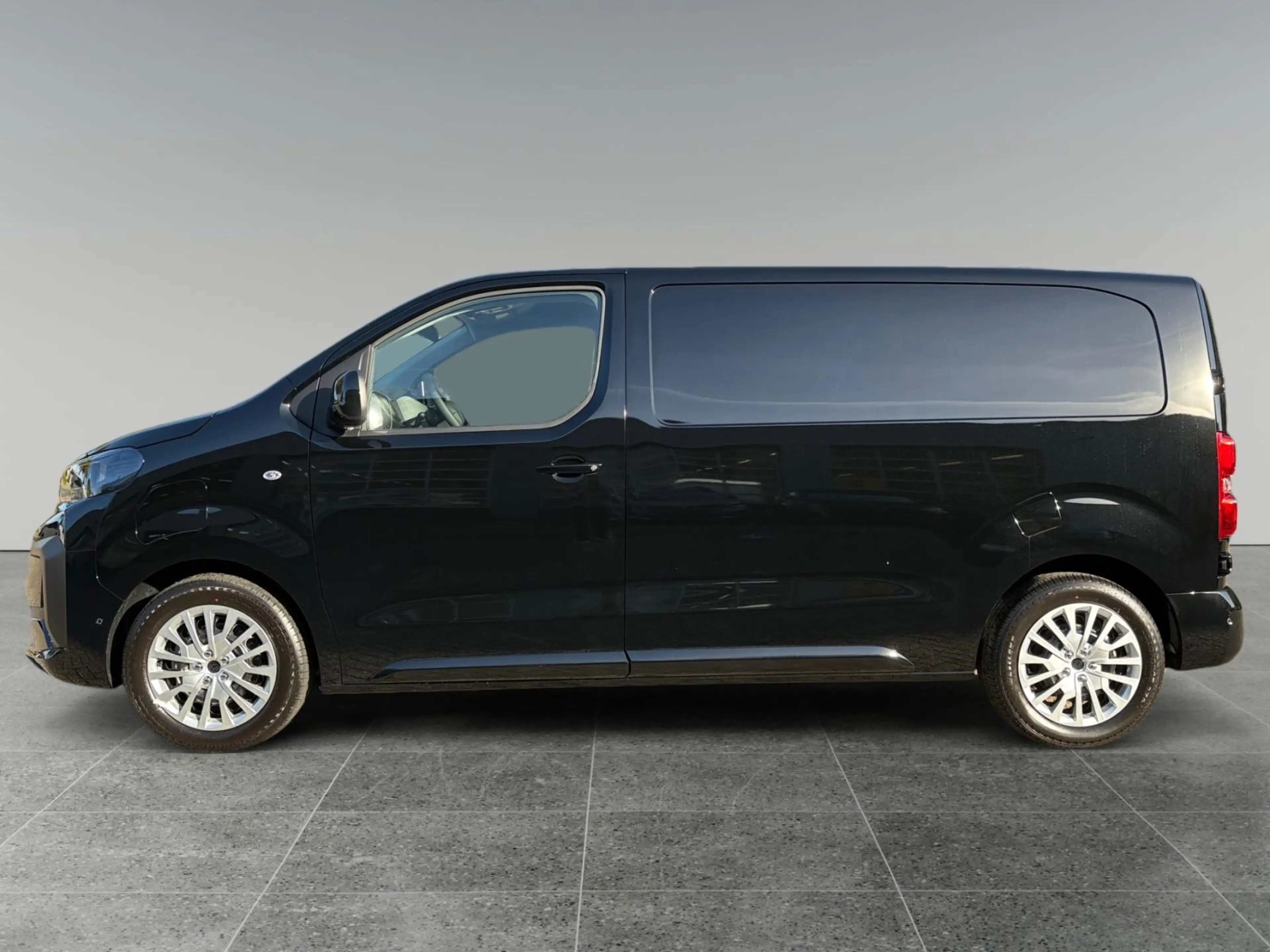 Peugeot e-Expert L2 75kWh 136pk | ACTIE | 8 jaar garantie | 0% fina — photo 4