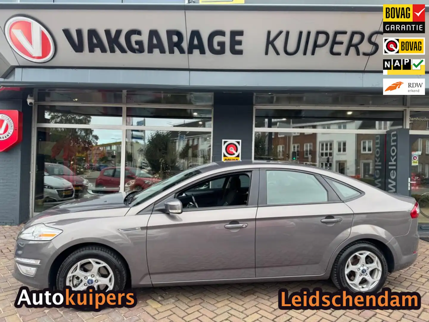 Ford Mondeo 1.6 Trend Business Brun - 1