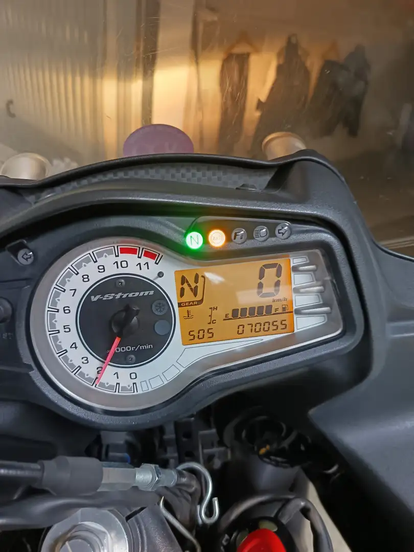 Suzuki V-Strom 650 Roşu - 2