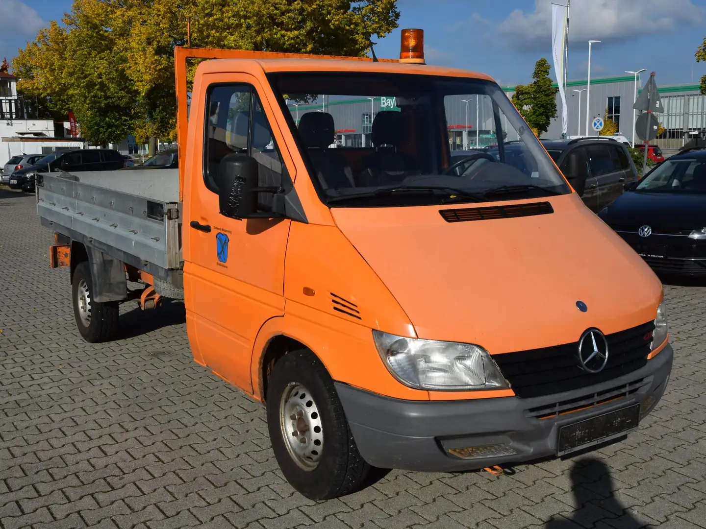 Mercedes-Benz Sprinter 211 CDI (902.611/12) Orange - 1